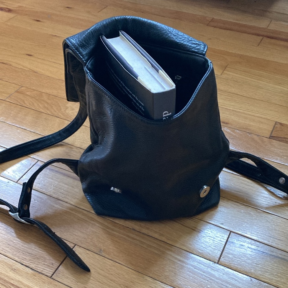 VTG Leather Mini Backpack - Picture 4 of 15